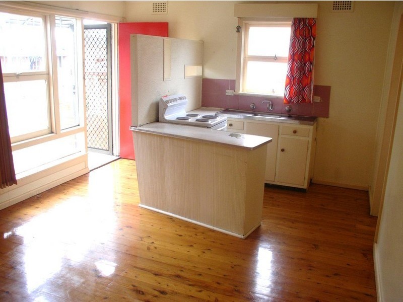 1/4 Charlotte Avenue, Marrickville NSW 2204