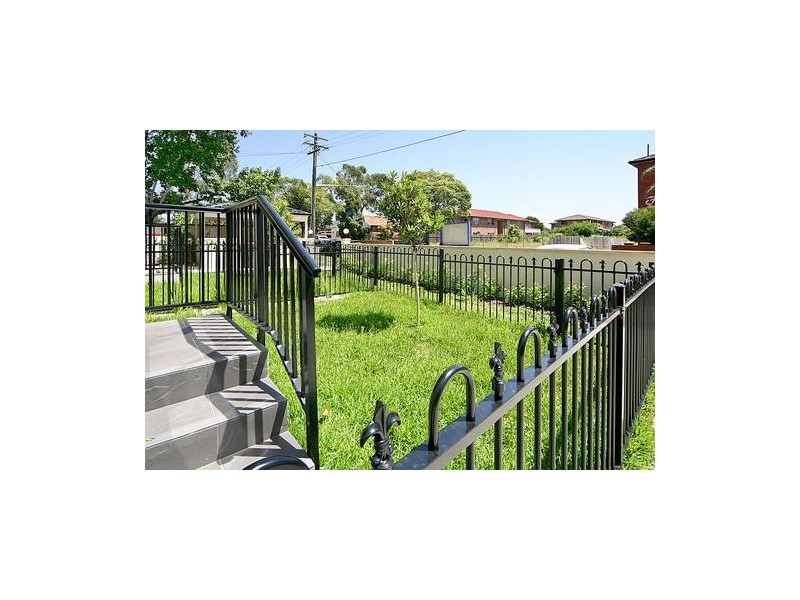 1/29 Fourth Avenue, Campsie NSW 2194