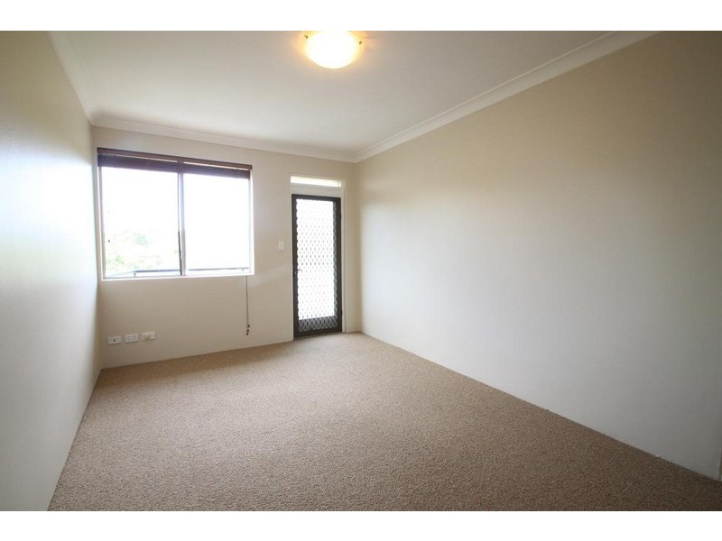 15/8-10 Bayley Street, Dulwich Hill NSW 2203