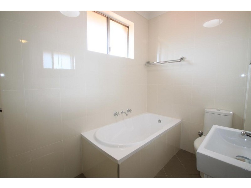 15/8-10 Bayley Street, Dulwich Hill NSW 2203