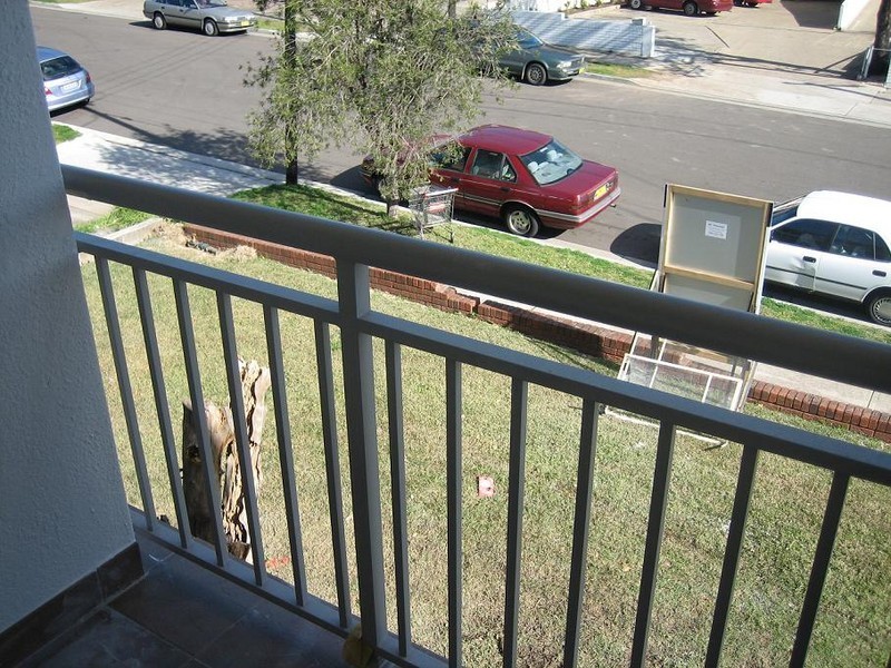 2/44  Drummond Street, Belmore NSW 2192