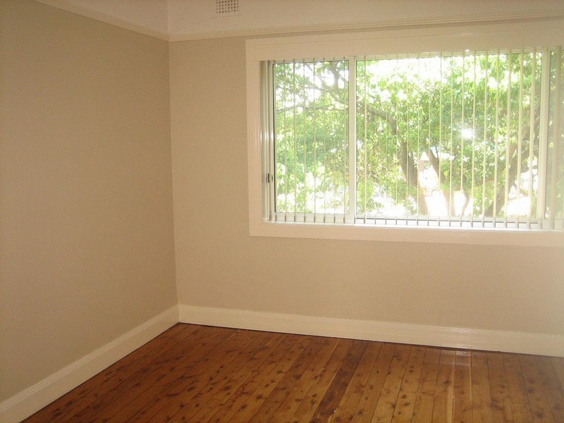 2/86 Canterbury Road, Hurlstone Park NSW 2193