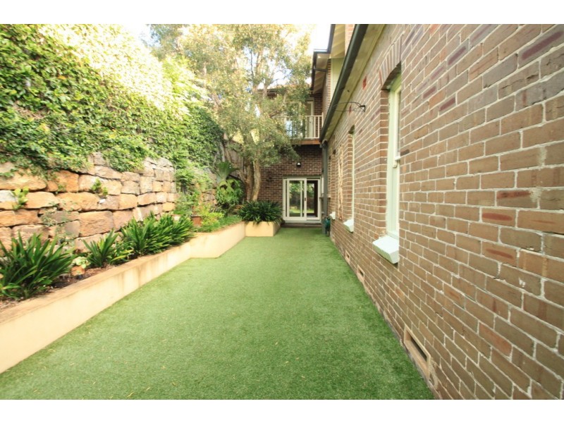 2 Railway Street, Hurlstone Park NSW 2193