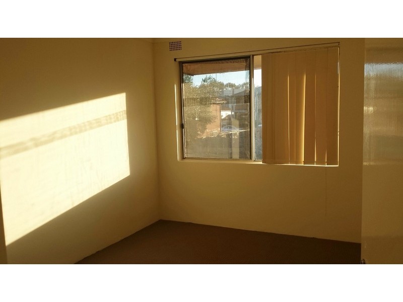 4/64 Northumberland Road, Auburn NSW 2144