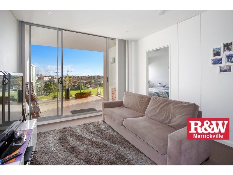 40/8 Charles Street, Canterbury NSW 2193