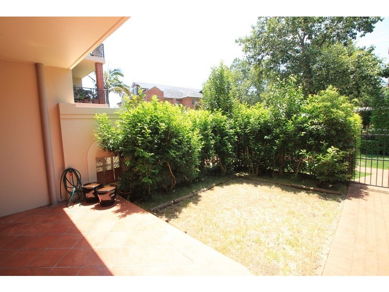 26/7  Williams Parade, Dulwich Hill NSW 2203