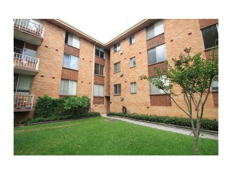 28/60-64 Ewart Street, Marrickville NSW 2204