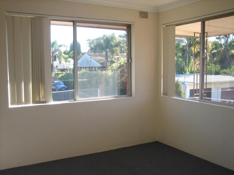 4/61  Augusta Street, Punchbowl NSW 2196