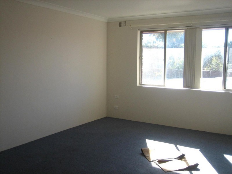 4/61  Augusta Street, Punchbowl NSW 2196