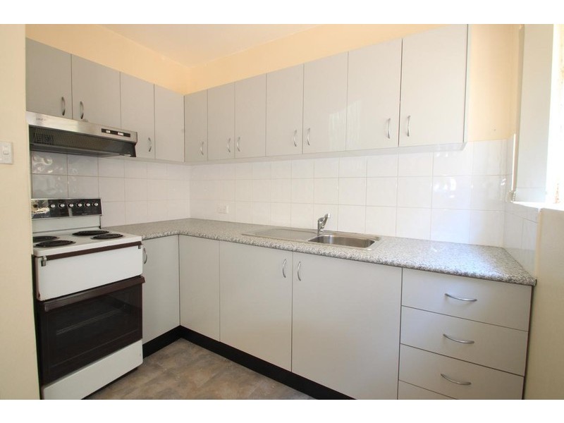 3/54  Crinan Street, Hurlstone Park NSW 2193