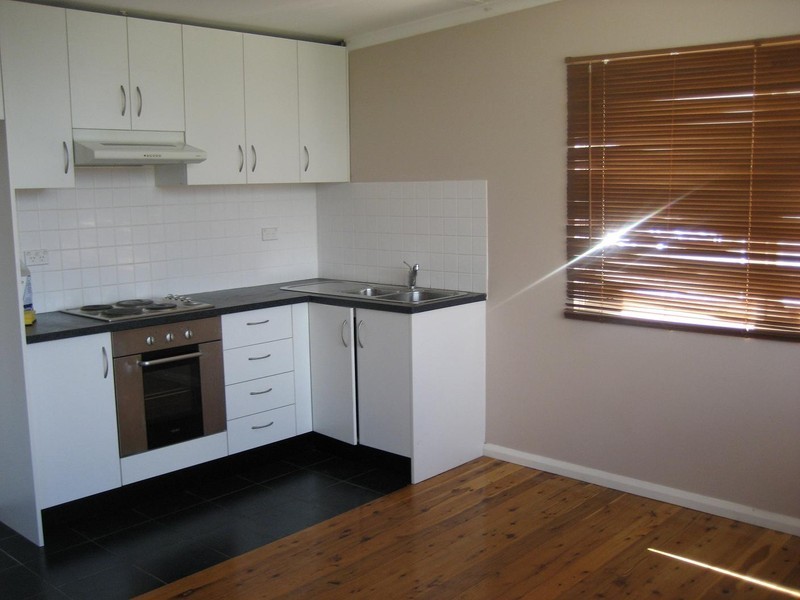 3/28  Fore Street, Canterbury NSW 2193