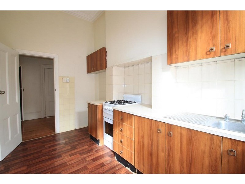 2/14  Warren Road, Marrickville NSW 2204