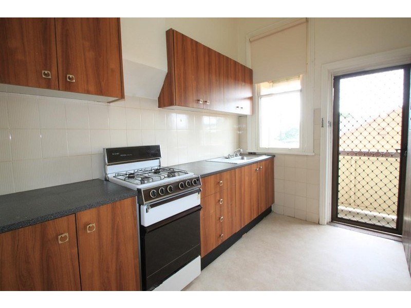 4/14  Warren Road, Marrickville NSW 2204
