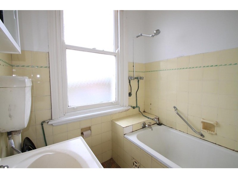 4/14  Warren Road, Marrickville NSW 2204
