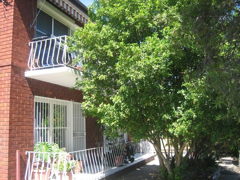 6/26  Henson Street, Marrickville NSW 2204