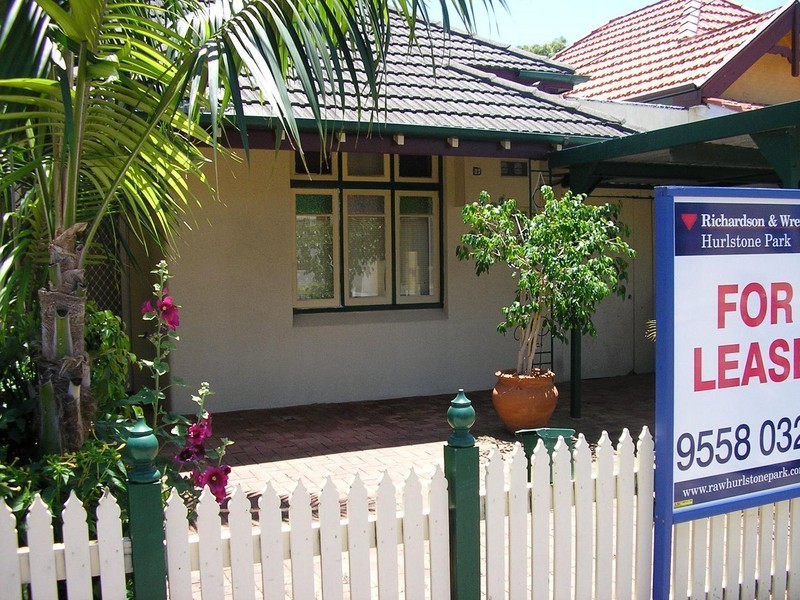 12 Illawarra Road, Marrickville NSW 2204