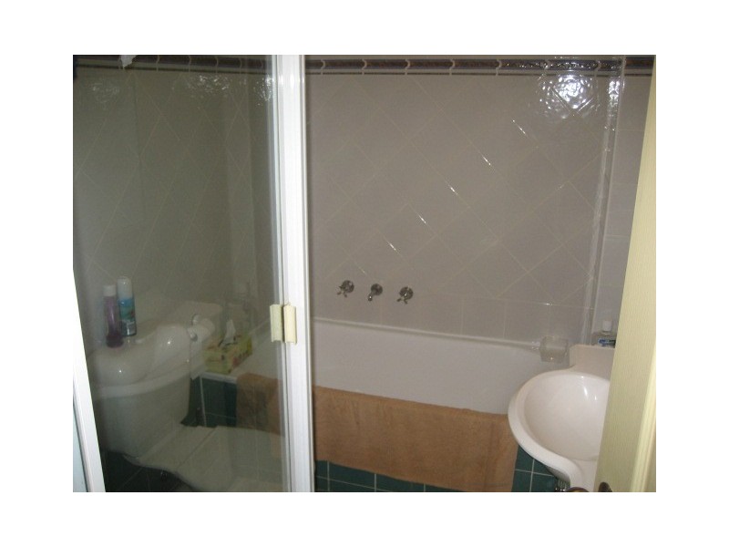 2/96 Duntroon Street, Hurlstone Park NSW 2193