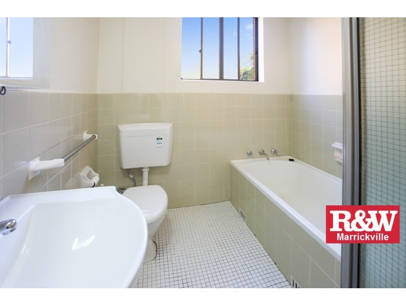 23/24 Fairmount Street, Lakemba NSW 2195