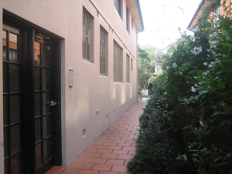 1/51A Woodcourt Street, Marrickville NSW 2204