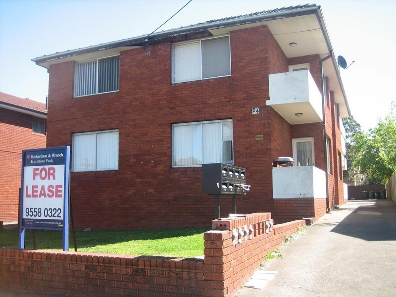 8/64 Northumberland Road, Auburn NSW 2144