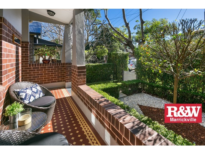 8 Railway Street, Hurlstone Park NSW 2193