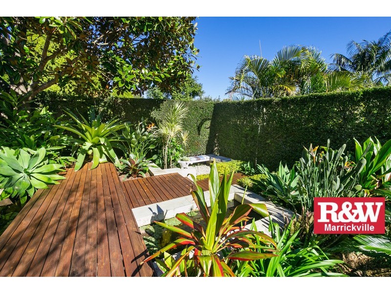 8 Railway Street, Hurlstone Park NSW 2193