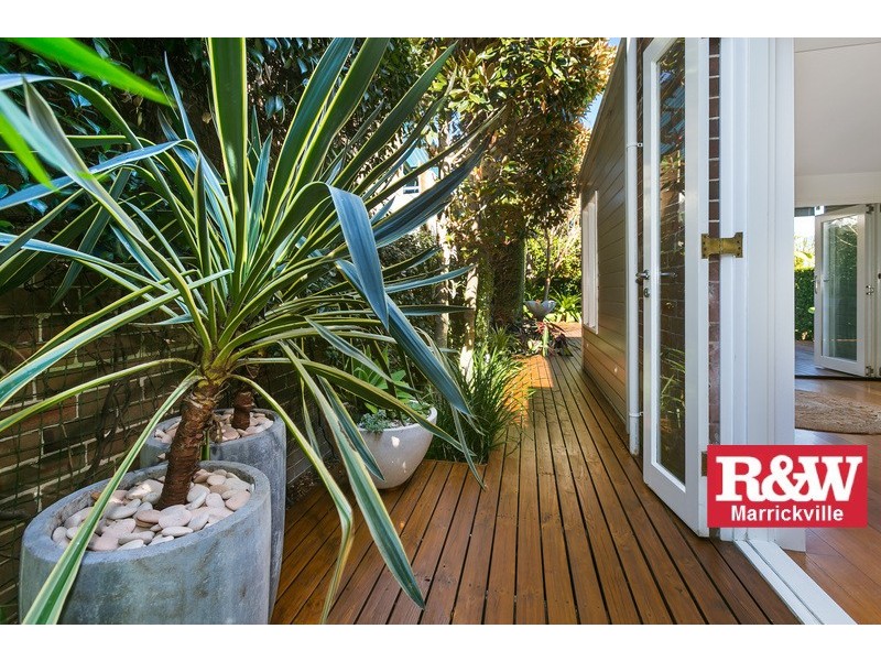 8 Railway Street, Hurlstone Park NSW 2193