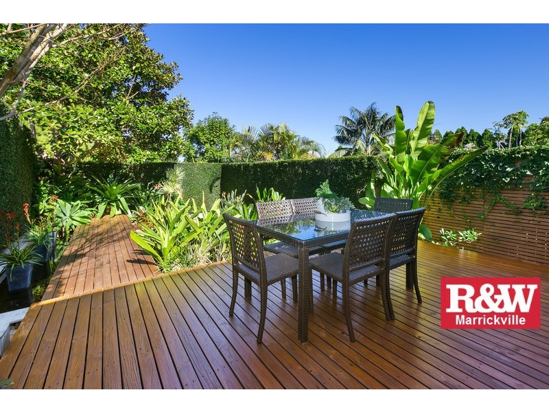 8 Railway Street, Hurlstone Park NSW 2193