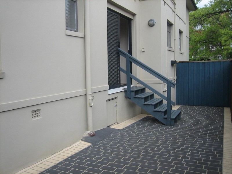 2/4 Marcia Street, Hurlstone Park NSW 2193