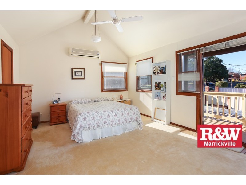 2 Earlwood Crescent, Bardwell Park NSW 2207