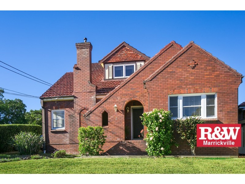 2 Earlwood Crescent, Bardwell Park NSW 2207