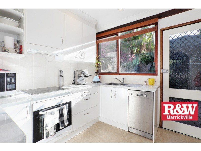14/74 Floss Street, Hurlstone Park NSW 2193