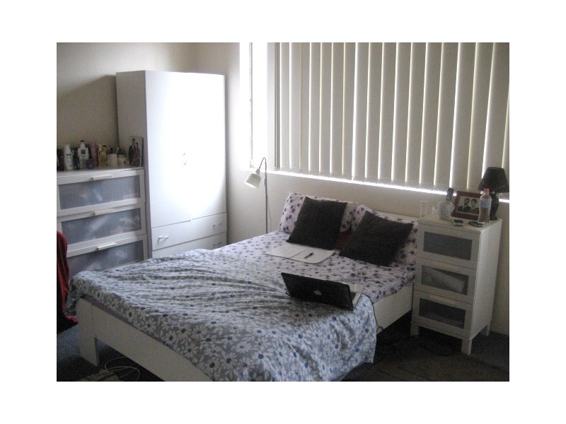 2/11 Fernhill Street, Hurlstone Park NSW 2193