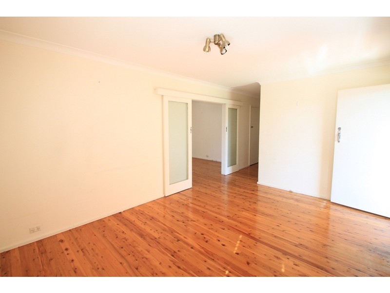 10 Glover Street, Greenacre NSW 2190