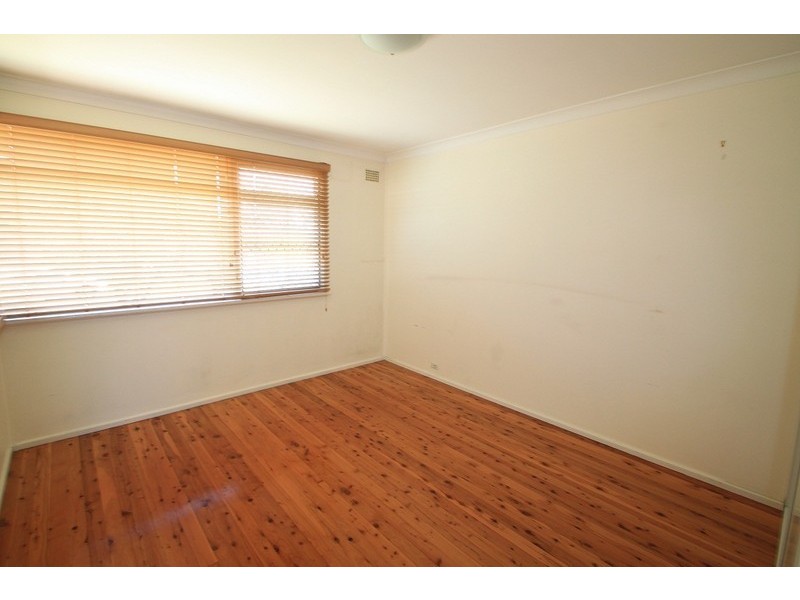 10 Glover Street, Greenacre NSW 2190