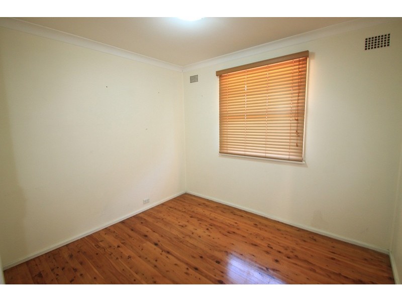 10 Glover Street, Greenacre NSW 2190