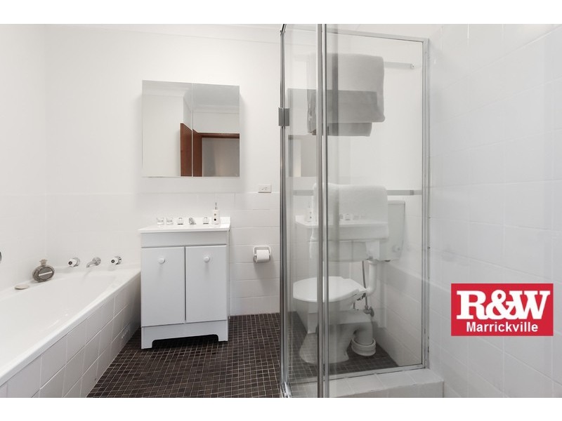 32/74 Floss Street, Hurlstone Park NSW 2193