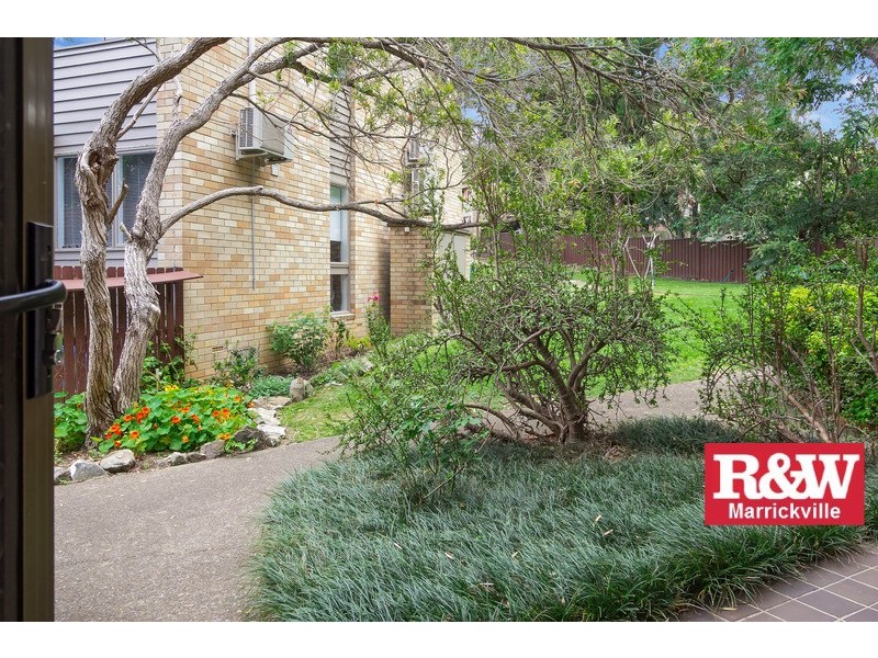 32/74 Floss Street, Hurlstone Park NSW 2193