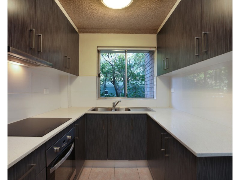 2/11-13 Tavistock Road, Homebush West NSW 2140