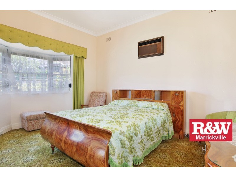 188 Wardell Road (entry Watkin Avenue), Earlwood NSW 2206