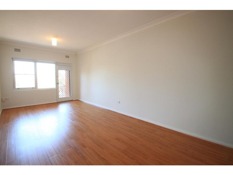 2/16 Melford Street, Hurlstone Park NSW 2193