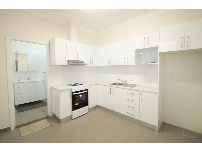 586 New Canterbury Road, Hurlstone Park NSW 2193