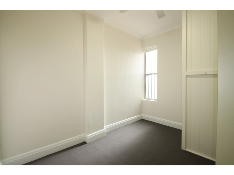 586 New Canterbury Road, Hurlstone Park NSW 2193