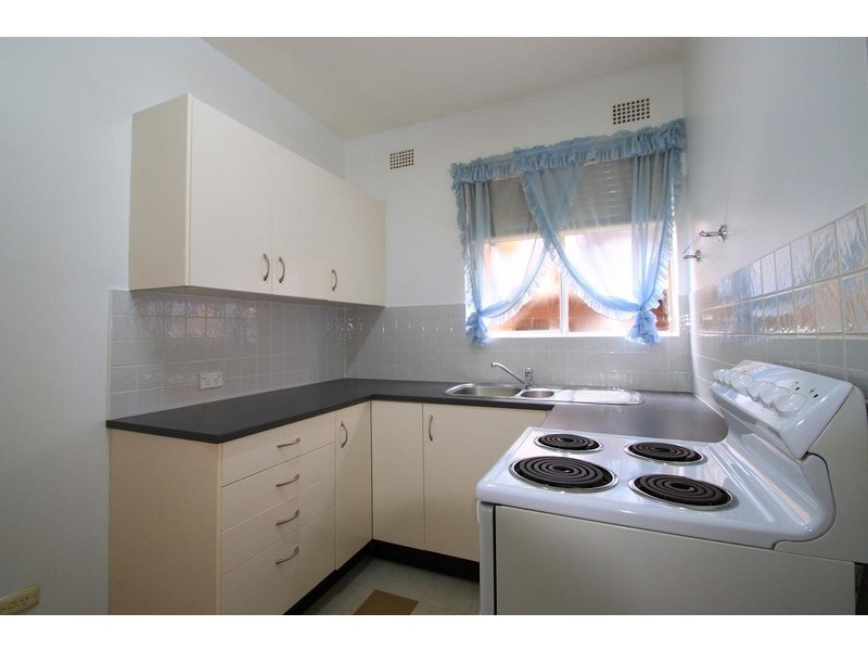 2/27 Myra Road, Dulwich Hill NSW 2203