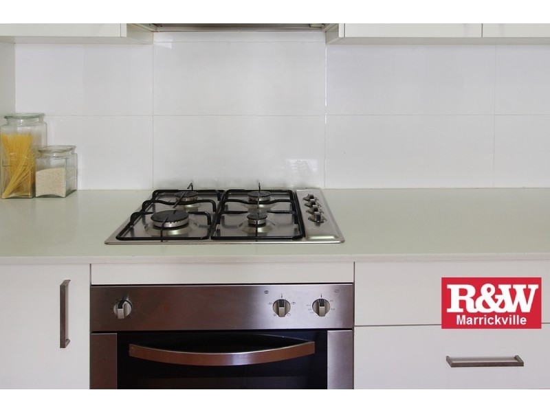 2/11 Woodcourt Street, Marrickville NSW 2204