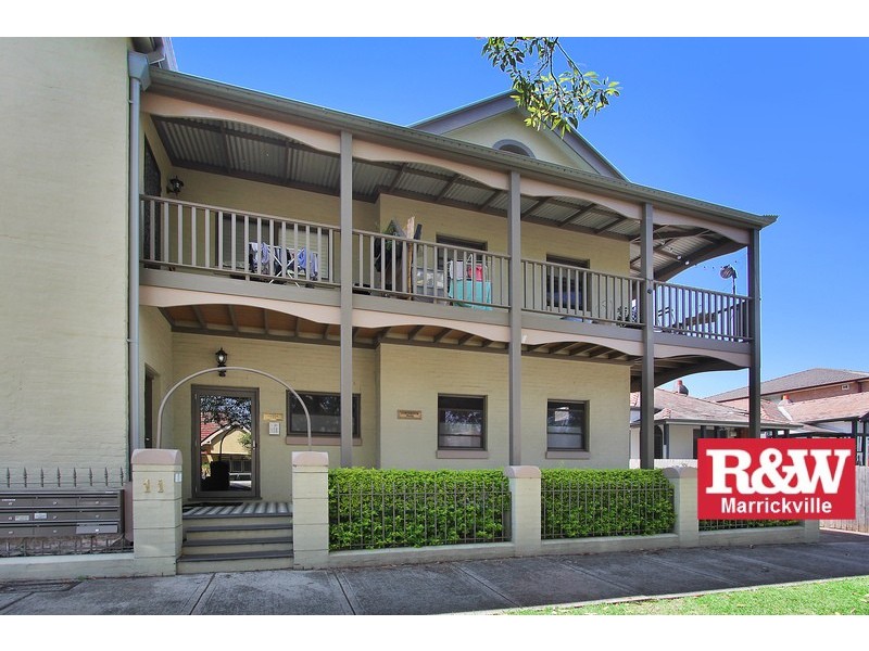 2/11 Woodcourt Street, Marrickville NSW 2204