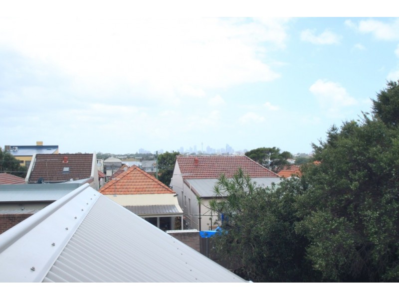 33 Calvert Street, Marrickville NSW 2204