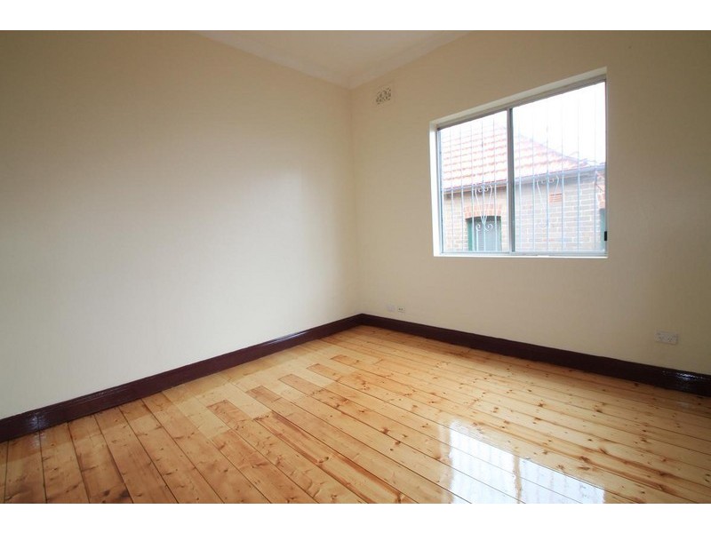 6 Canterton Street, Hurlstone Park NSW 2193