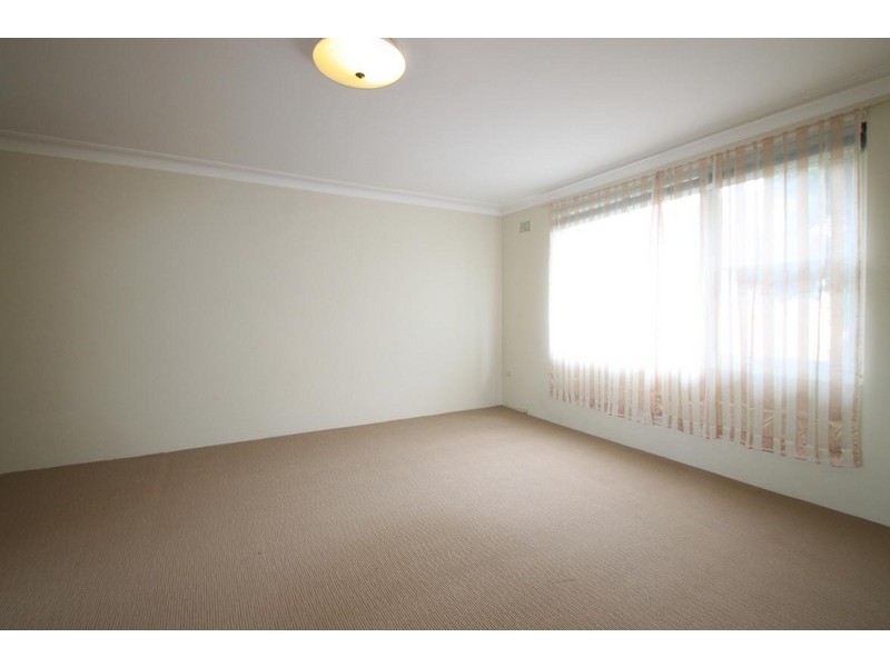 6/11 Dibbs Street, Canterbury NSW 2193
