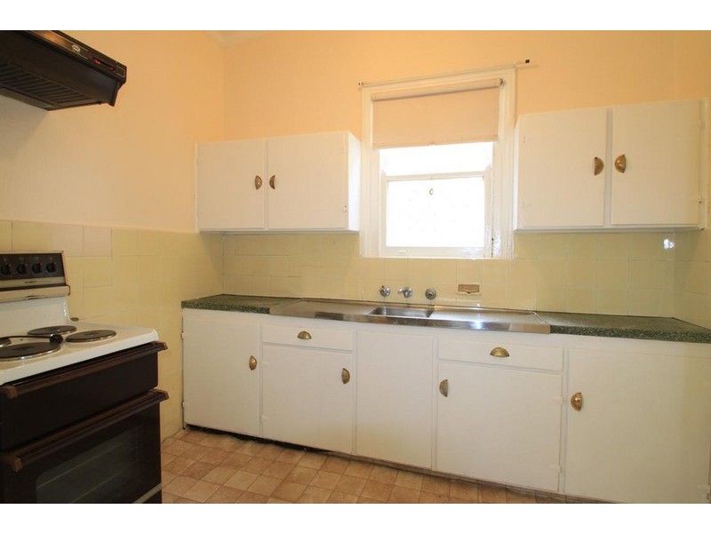 21 Robert Street, Canterbury NSW 2193